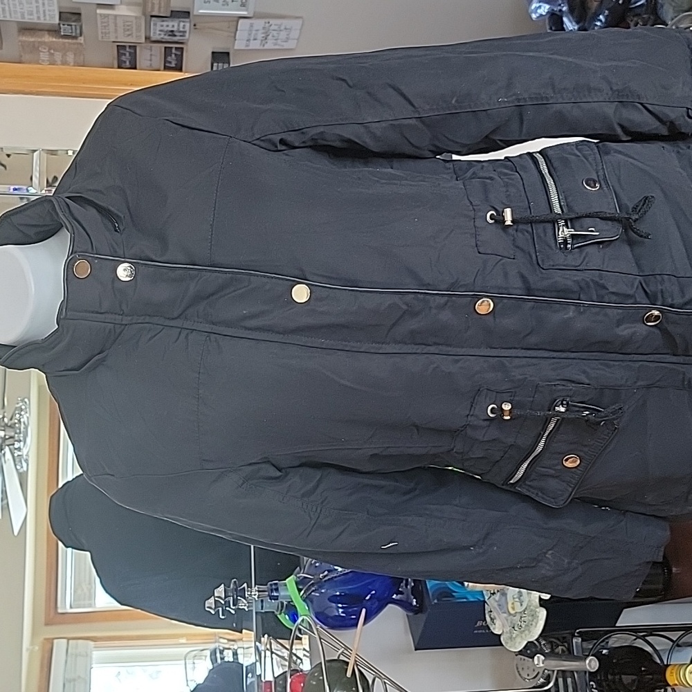 Greenlander collection. Black parka. Gold snaps. Med